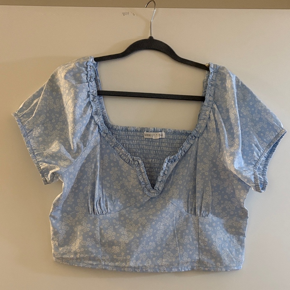 Vanilla Star Crop Top